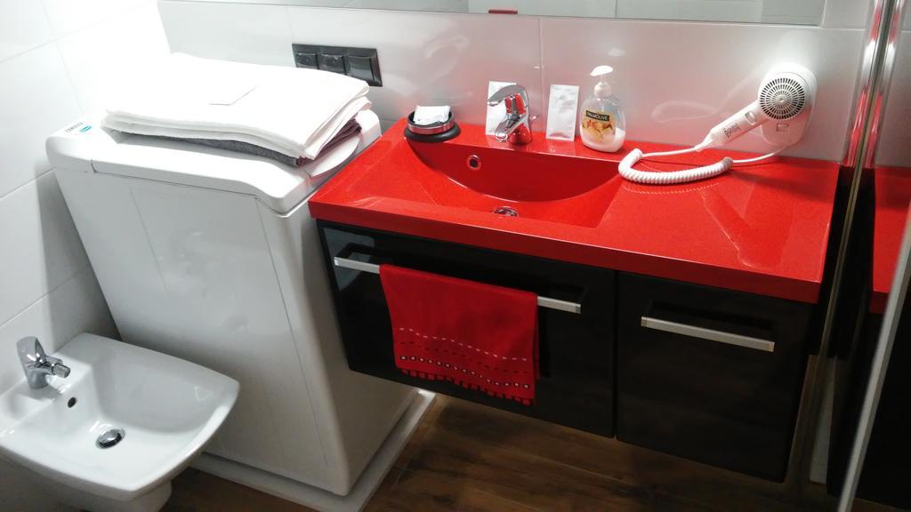 A3Xd Apartament 琴斯托霍瓦 外观 照片