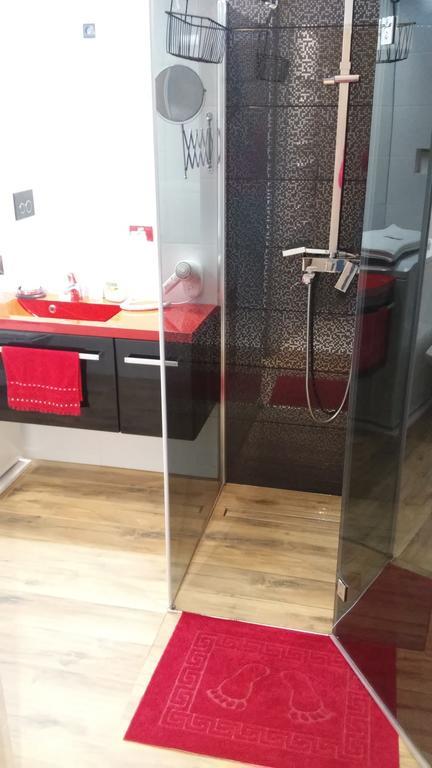 A3Xd Apartament 琴斯托霍瓦 外观 照片