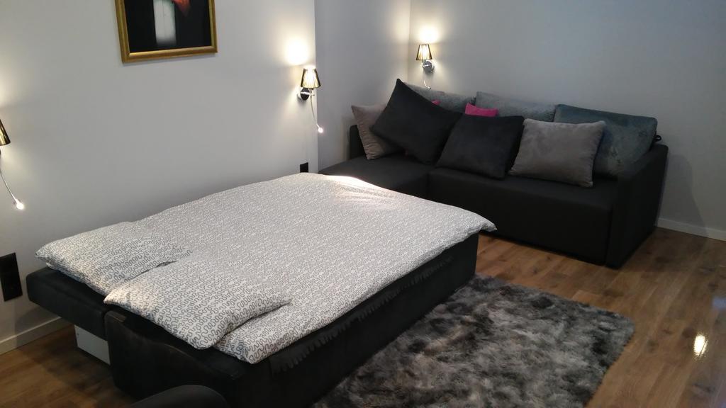 A3Xd Apartament 琴斯托霍瓦 外观 照片